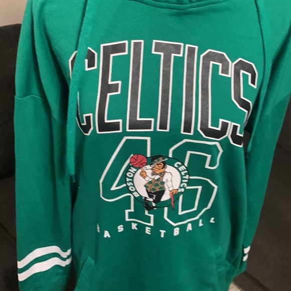 Celtics pullover - Picture 3 of 9